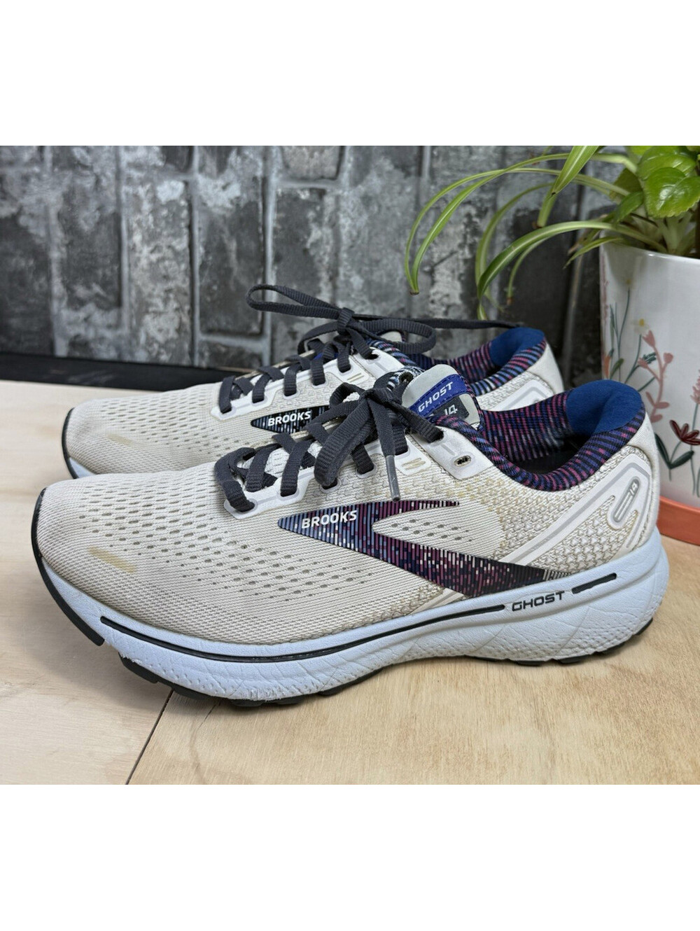 Brooks Ghost 14 Men’s Running Shoes White/Black/Blue/Purple US 8.5 B 1203561B